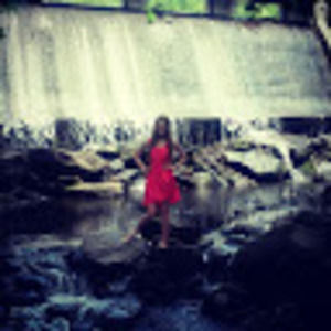 Meet your Posher, Kellie